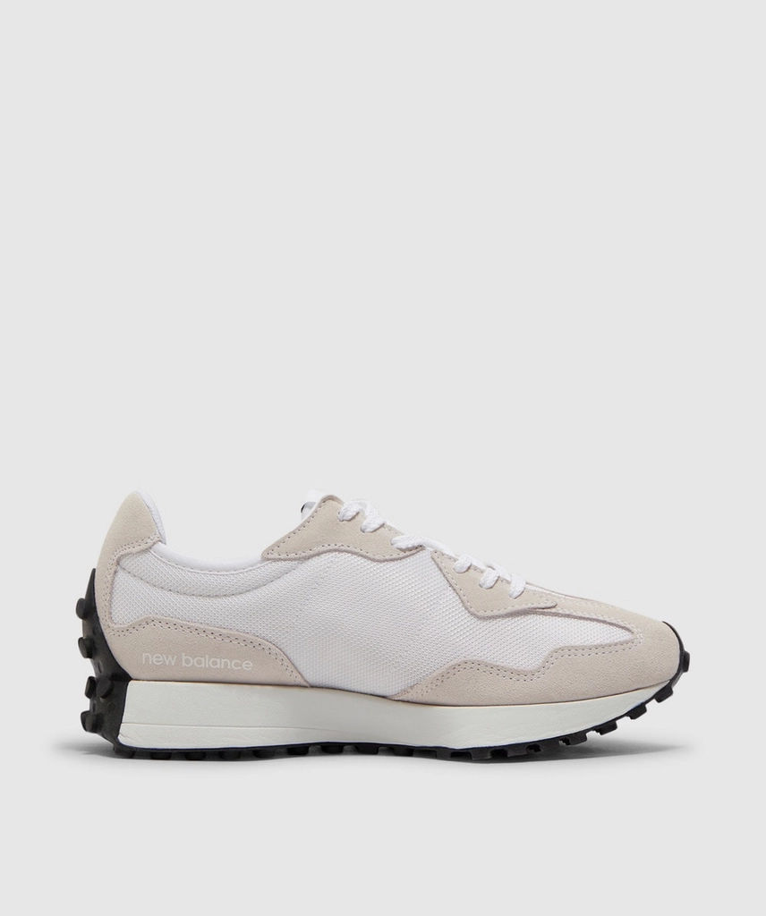 New Balance 327 sneaker
